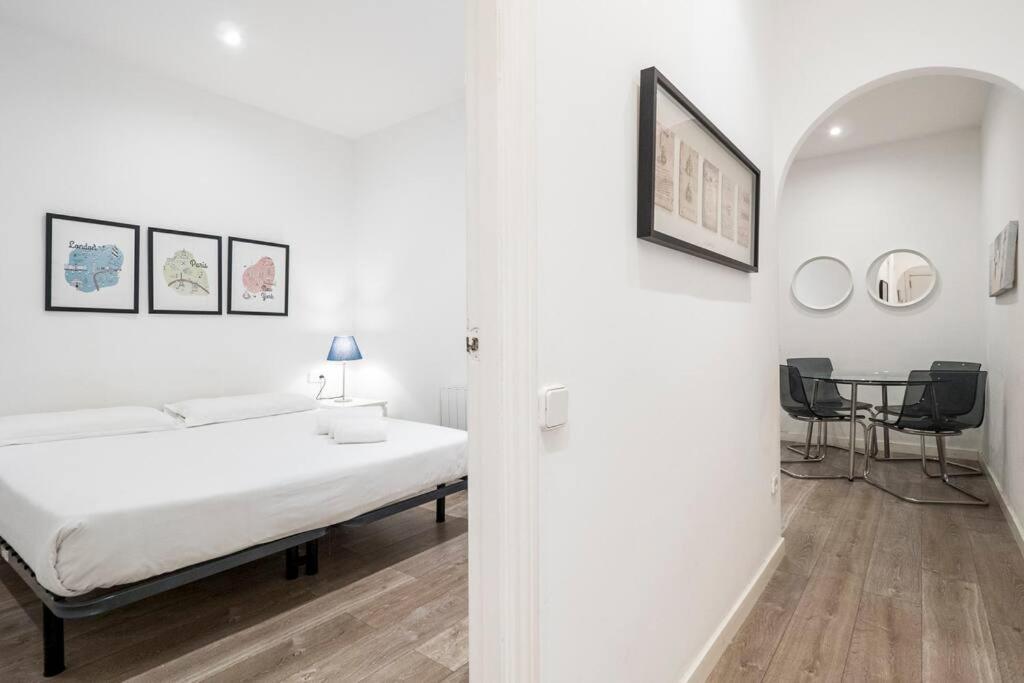 Bebarceloner Poble Nou Apartaments - 2 Bedroom Eksteriør billede